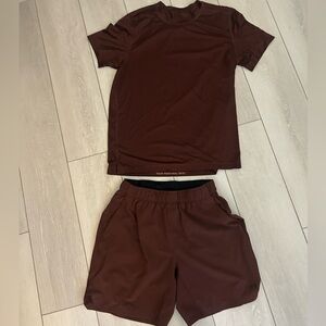 Men's Athletic Shorts in Rich Brown / Maroon